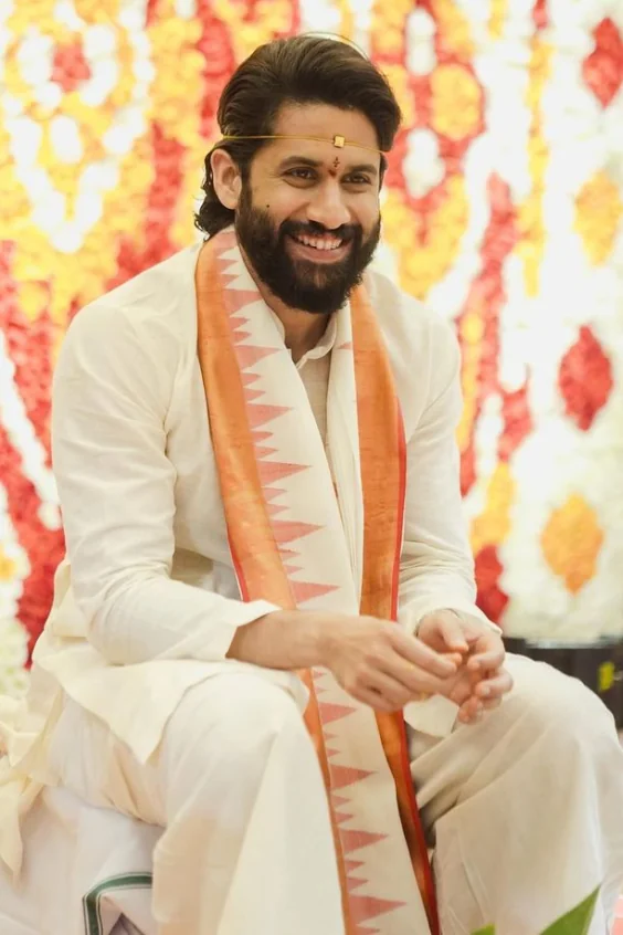 white Kurta Set With Desiner Ritual Stole 